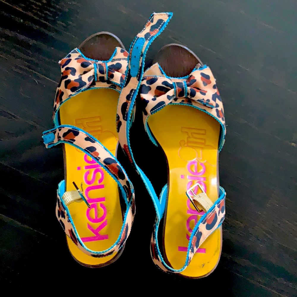 Leopard print shoes